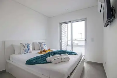 Image de Beach View Flat w/ Balcony near Casino by HostWise