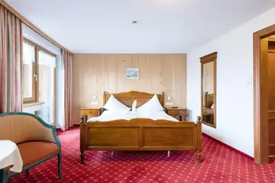 Image de Double room, shower, Wc, 1 bedroom - Berghaus Kanisfluh