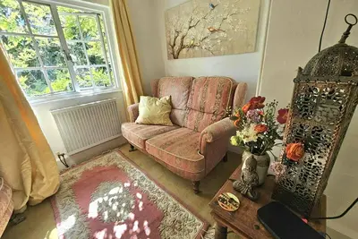 Image de 2 Bed Annexe West Wing Of Manor