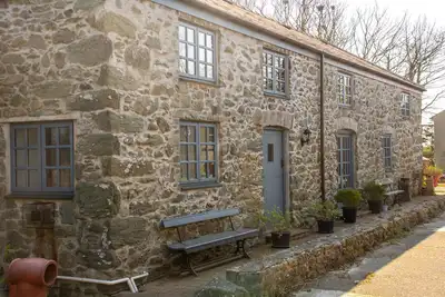 Image de Y Wennol - sleeps 8 guests  in 3 bedrooms