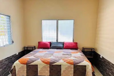 Image de Cozy 2-bedroom house in welcoming Puerto Barrios with Ac