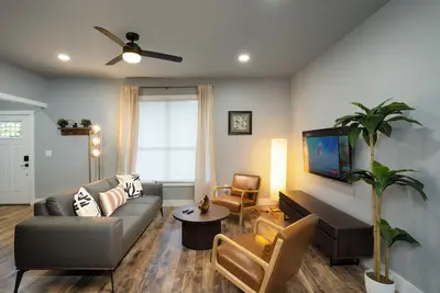 Image de 3-bedroom house in Dallas Near Oak/Bishop Arts/Downtown