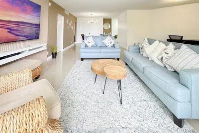 Image de Stylish Stay • Sea Glimpse