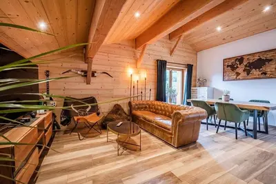 Image de Triplex chaleureux Huez village à 20m des remontées