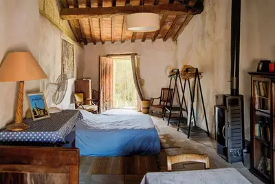 Image de Maison de village dans son jus (sous le clocher)