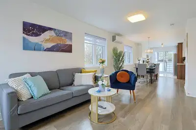 Image de New Escape Haven 3-Beds Condo with Free Parking