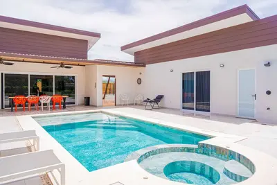 Image de Charming family-friendly villa w/private pool and walking distance to the beach