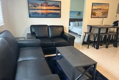 Image de Brand new 1bedroom. 1bath unit near Fish Eye Park!