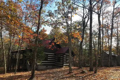 Image de Mentone Mountain Hideaway-Rustling Oak Cabin for Family Getaway in Nature