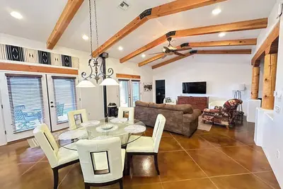 Image de Vino y Vacas - Cozy Home in the Heart of Wine Tasting