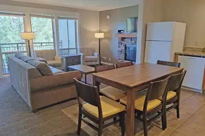Image de Seventh Mountain Resort - Cute 3 Bedroom Condo with Fireplace - 823