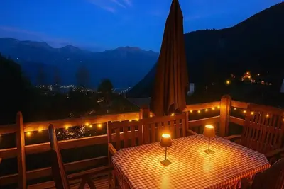 Image de Cozy chalet at 1700m with a fantastic view