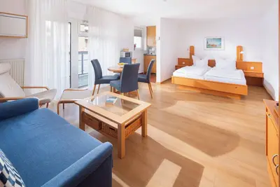 Image de Modern apartment right in the center of the island with balcony