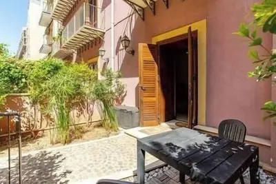 Image de Apartment with small terrace a stone's throw from the heart of Palermo