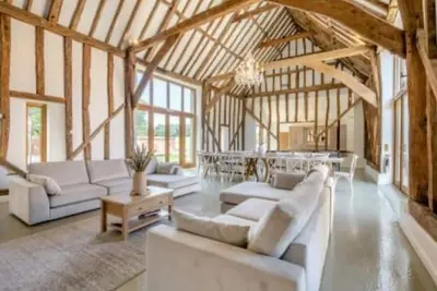 Image de New Luxury barn with pool table nr southwold