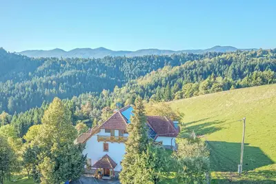 Image de Oblak Estate