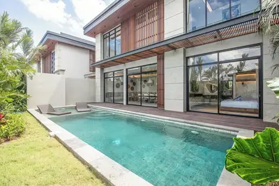 Image de Luxury 5-Bedroom Villa in Canggu, Walk to the Beach