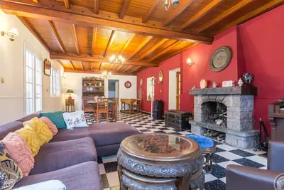 Image de Maison mitoyenne avec cheminée, wifi et animaux acceptés au cœur d'un village pittoresque