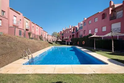 Image de Duplex Lumineux Campo De Golf avec Piscine Commune, Terrasses Privées et Climatisation
