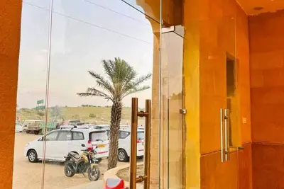 Image de Luxurious 9-bedroom resort with Ac, fitness room in delightful Jaisalmer