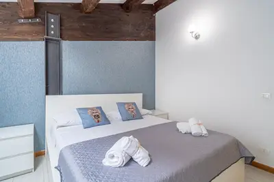 Image de Chambre 204 'Le Saline Rooms Marzamemi' avec Wi-Fi et climatisation