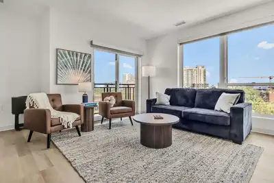 Image de Calm & Serene 2br | Cleveland Clinic