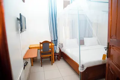 Image de The Moon 3-bedroom Apartment