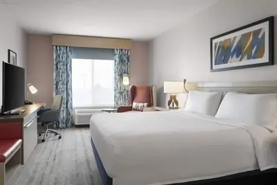 Image de 3 King Bed Units | Pool & Dining, Fitness & Breakfast Included