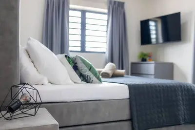 Image de Mambo One B, Mambo Beach