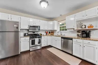 Image de Lake George - Gore Family Getaway + Game Room