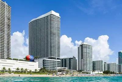 Image de Beautiful Hyde Resort Luxe 2br Private Beachfront