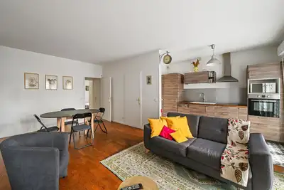 Image de Cour de la Garonne -Proche Disneyland avec parking