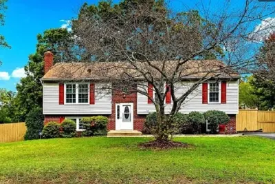 Image de 3bedroom 2bath house 45 minutes to Dc, near Quantico, Fredericksburg Stafford Va