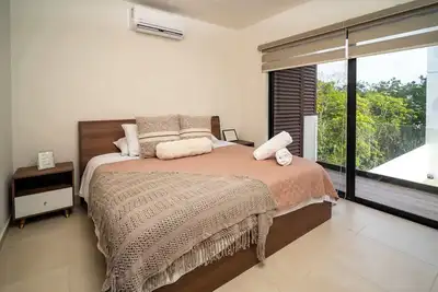 Image de Modern with magnificent areas and gym
