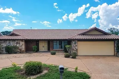 Image de Spacious 4br Venice Getaway – Minutes to Beach & Historic District