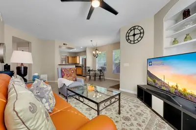 Image de Surprise Goodie! Ground Floor, Garage 30 night min