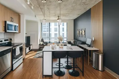 Image de City Escape | 2br Apt w/ Resort Amenities