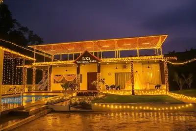 Image de Romantic Jacuzzi Villa By Rks - The Studio Farm