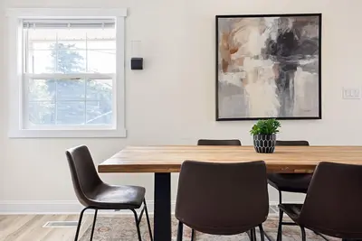 Image de Stunning 3br | Game Room | Yard | W/D | Coffee Bar
