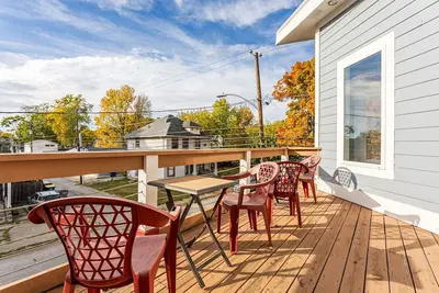 Image de Spacious Luxe Home | Private Yard | Bbq | Near Fs