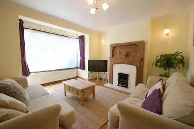 Image de Great Deal Beautiful 3 Bedroom House London