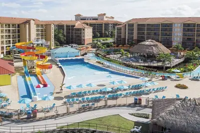 Image de Your Getaway in Orlando! 1-bedroom villa. Sleeps 4 near Disney Universal