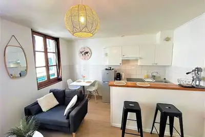 Image de A 150m de la cathédrale et au cœur du centre historique, Appartement cosy