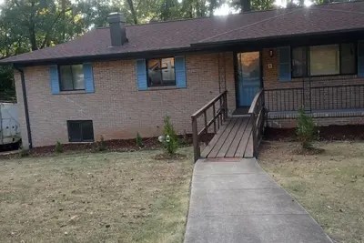 Image de Delightful 3-bedroom house with Ac in Birmingham