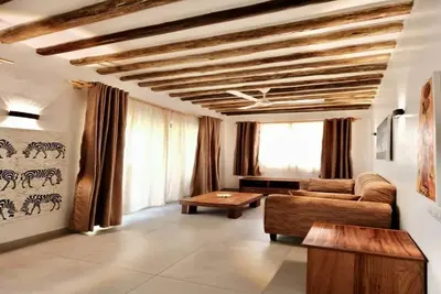 Image de Charming 2-bedroom apartment with Full Kitchen and outdoor Pool