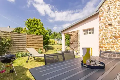 Image de Maison cosy proche plage avec jardin et animaux acceptés