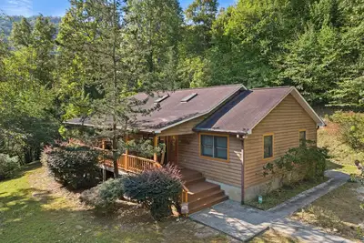 Image de Relaxing 8 Acre Forest Sanctuary