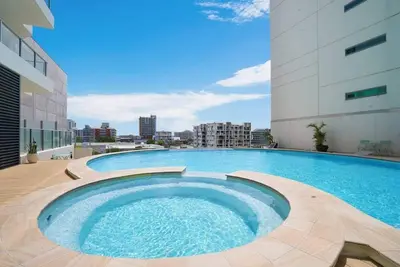 Image de Darwin City Centre Apt | Pool & Gym | Free parking by Tropical Bnb