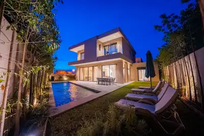 Image de Villa Othman : Piscine à Amelkis 15min centre