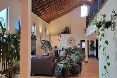 Image de The Sanctuary--Beautiful Gathering Space & Event Venue in Converted Church